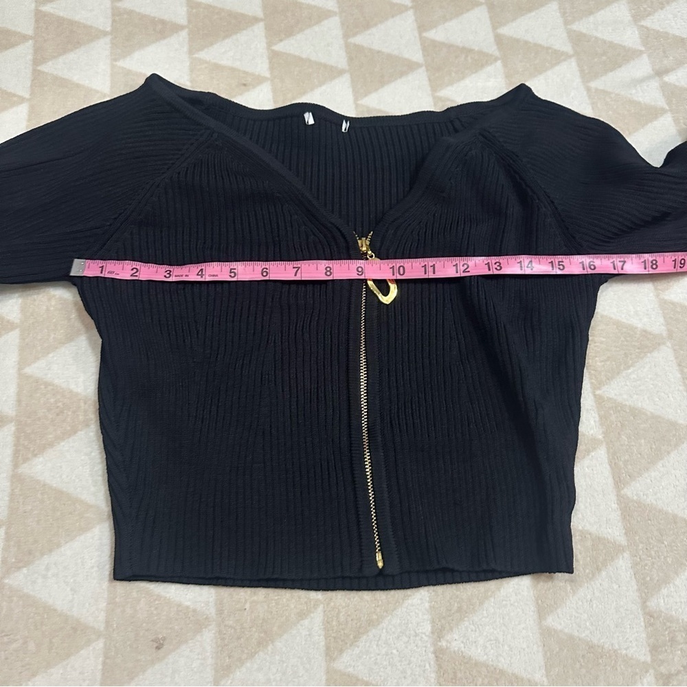 Tanya Taylor black ribbed bell sleeve cropped sweater zip up - Picture 3 of 4